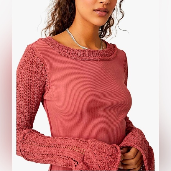 NWT FREE PEOPLE CUFFING SEASON TOP - Picture 4 of 13